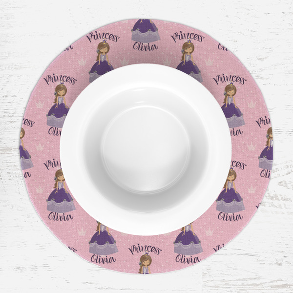 Custom Princess Round Linen Placemats - LIFESTYLE (single)