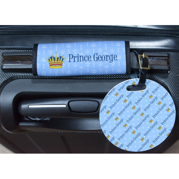 Prince Round Luggage Tag & Handle Wrap - In Context