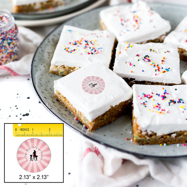 Super Mom Printed Icing Circle - Small - In Context