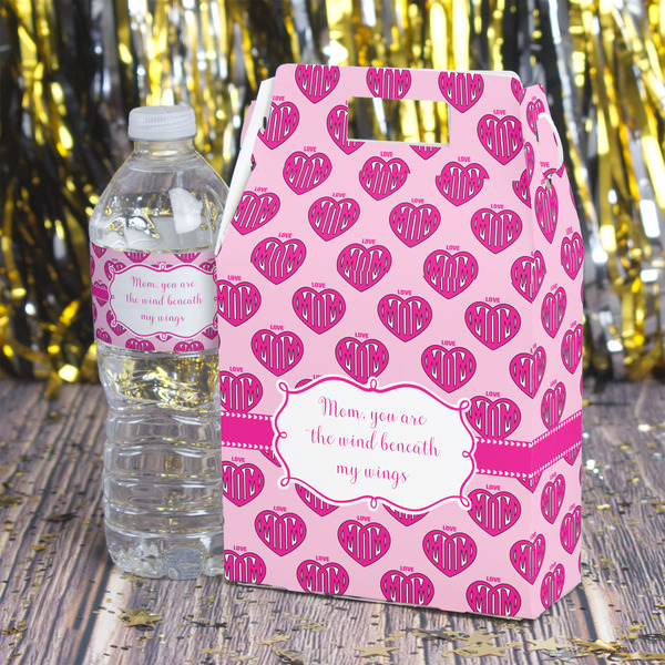 Love You Mom Gable Favor Box - In Context