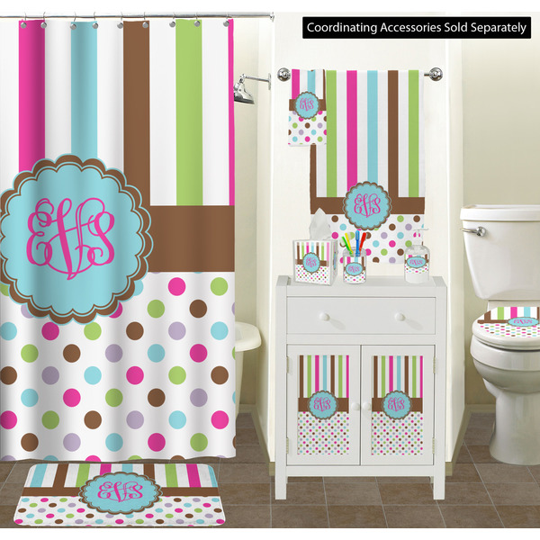 Stripes & Dots Bathroom Scene