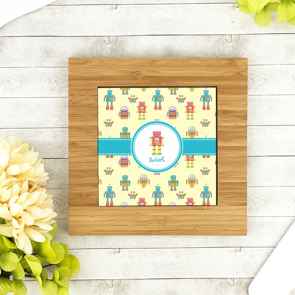Robot Bamboo Trivet with 6" Tile - LIFESTYLE