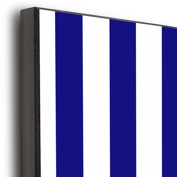 Alligators & Stripes 16x20 Wood Print - Closeup