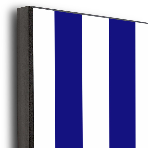 Alligators & Stripes 20x24 Wood Print - Closeup