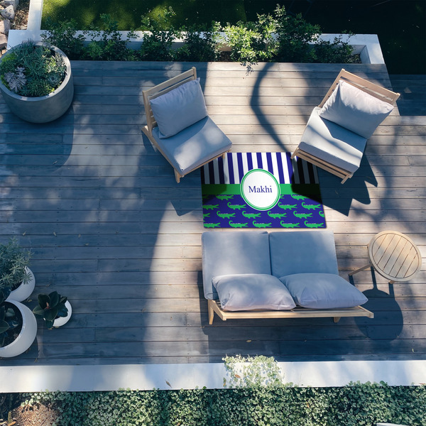 Alligators & Stripes 3'x5' Patio Rug - In Context