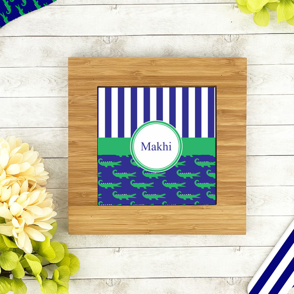 Alligators & Stripes Bamboo Trivet with 6" Tile - LIFESTYLE