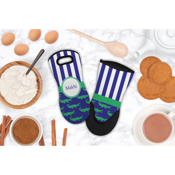 Alligators & Stripes Neoprene Oven Mitt - Lifestyle Image