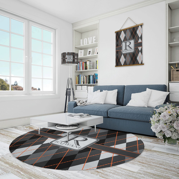 Modern Chic Argyle Round Area Rug - IN CONTEXT