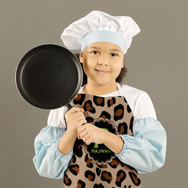 Granite Leopard Kid's Aprons - Medium - Lifestyle