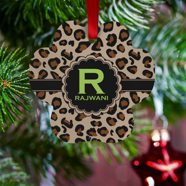 Granite Leopard Metal Paw Ornament - Lifestyle