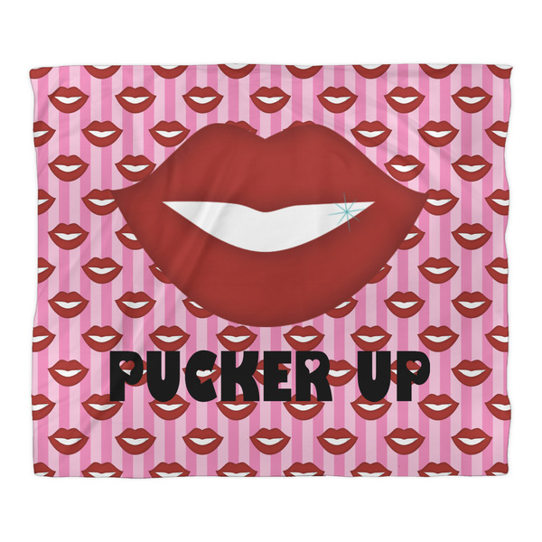 Lips (Pucker Up) Duvet Cover - King - Front