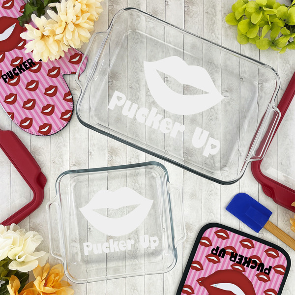 Lips (Pucker Up) Glass Baking Dish Set - LIFESTYLE