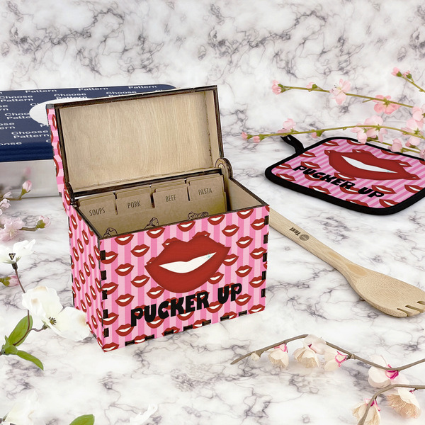 Lips (Pucker Up) Recipe Box - Full Color - In Context