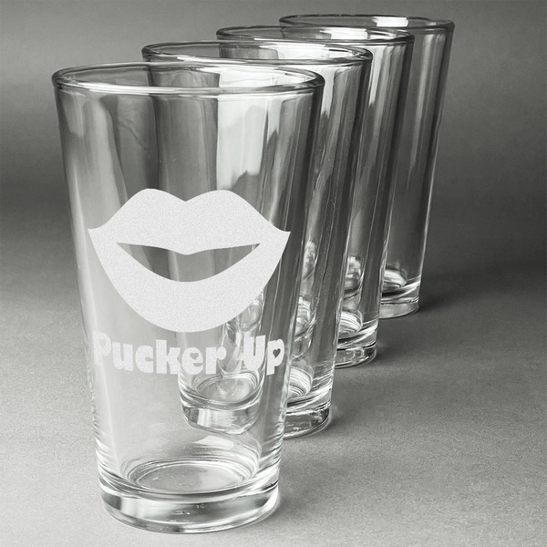 Custom Lips (Pucker Up) Pint Glasses - Engraved (Set of 4)