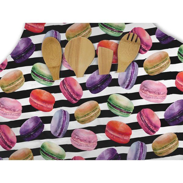 Macarons Apron - Pocket Detail with Props