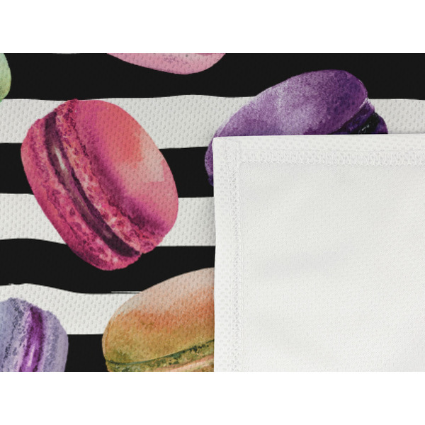 Macarons Cooling Towel- Detail