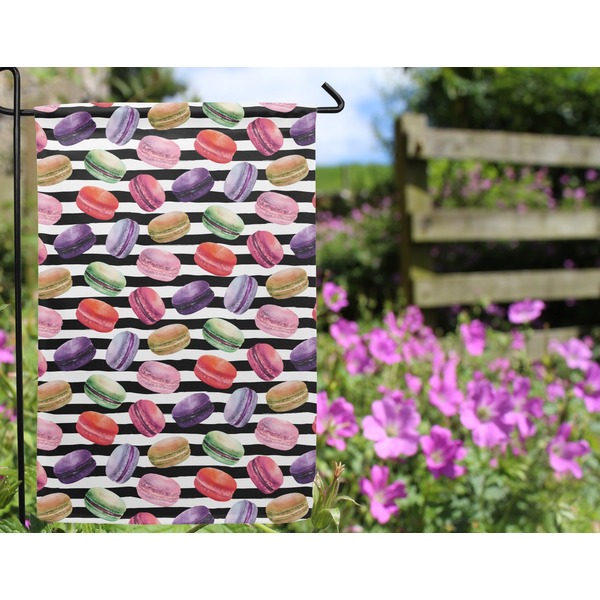 Macarons Garden Flag - Outside In Flowers