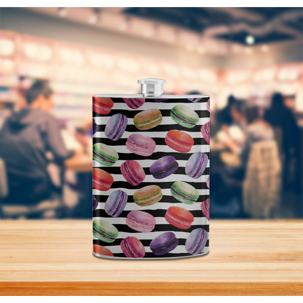 Macarons Stainless Steel Flask - LIFESTYLE 2