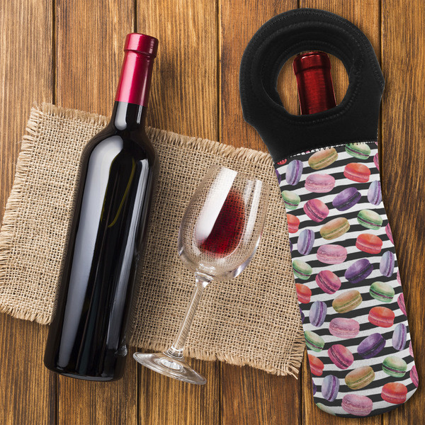 Macarons Wine Tote Bag - FLATLAY