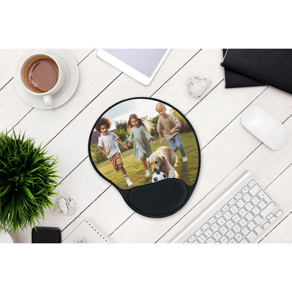 Photo Mouse Pad with Wrist Rest - LIFESYTLE 1