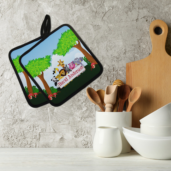 Animals Neoprene Pot Holder - Set of 2  LIFESTYLE