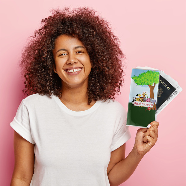 Animals Vinyl Document Holder - LIFESTYLE