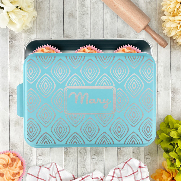 Tribal Diamond Aluminum Baking Pan - Teal Lid - LIFESTYLE