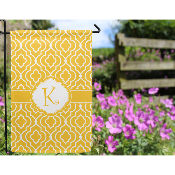 Trellis Garden Flag - Outside In Flowers