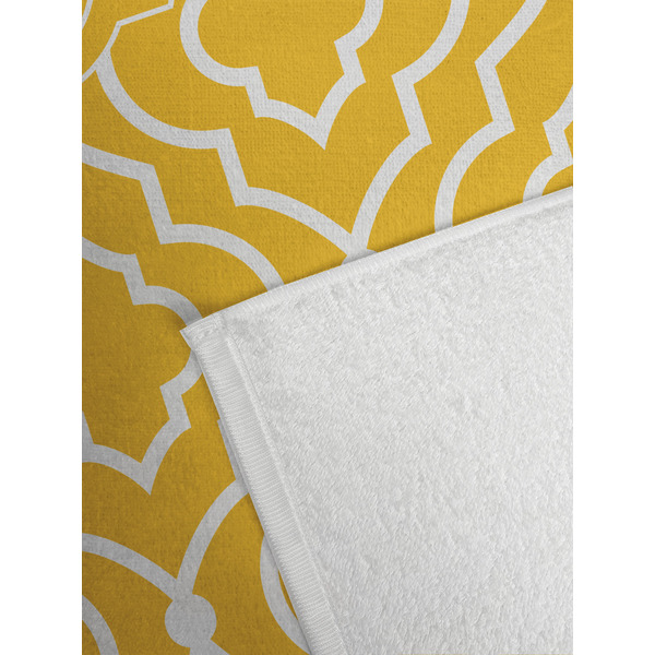 Trellis Golf Towel - Detail