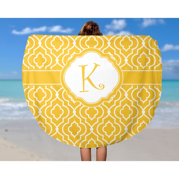 Trellis Round Beach Towel - In Use