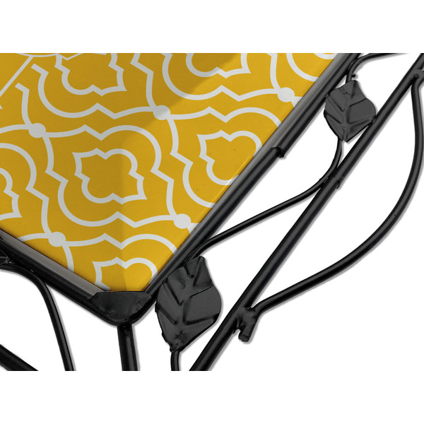 Trellis Square Trivet - Detail