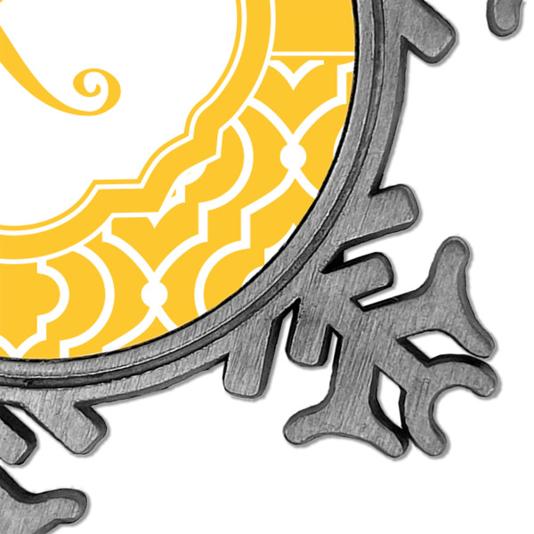 Trellis Vintage Snowflake - Detail