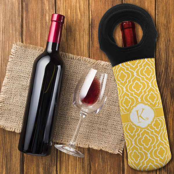 Trellis Wine Tote Bag - FLATLAY