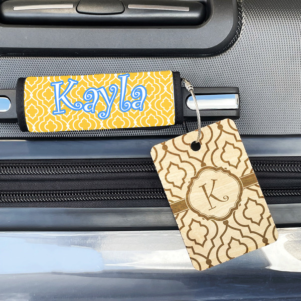 Trellis Wood Luggage Tags - Rectangle - Lifestyle