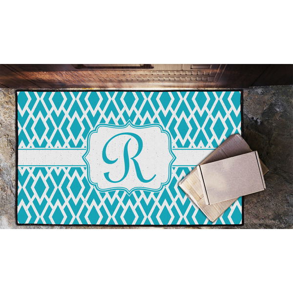 Geometric Diamond Door Mat - LIFESTYLE (Lrg)