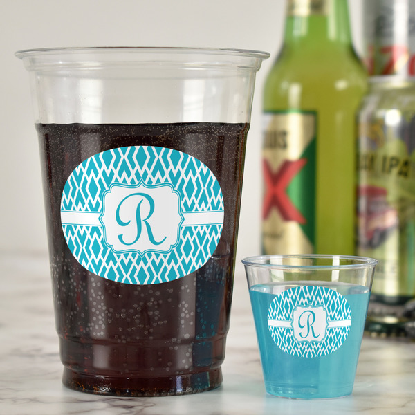Geometric Diamond Party Cups - 16oz - In Context