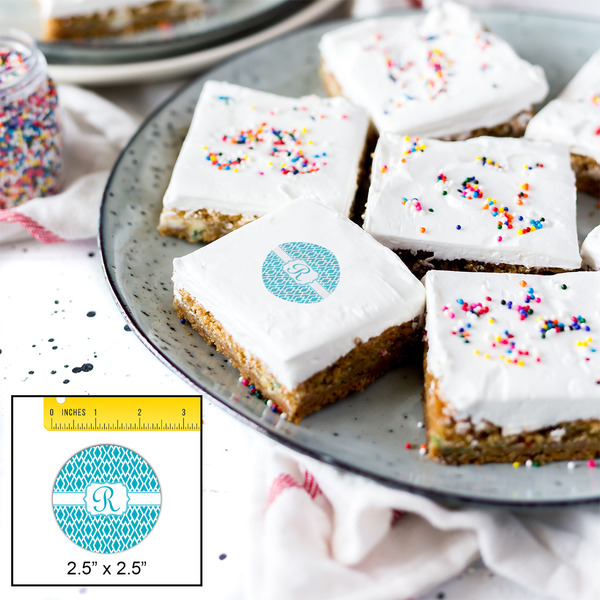 Geometric Diamond Printed Icing Circle - Medium - In Context