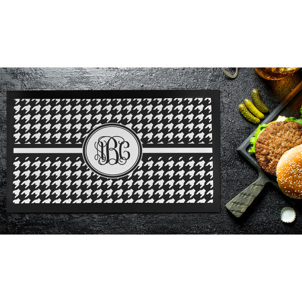 Houndstooth Bar Mat - Small - LIFESTYLE