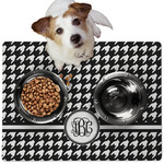 Houndstooth Dog Food Mat - Medium w/ Monogram