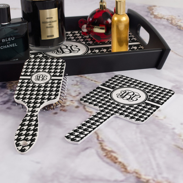 Houndstooth Hair Brush and Hand Mirror - Bathroom Scene