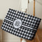 Houndstooth Large Rope Tote - Life Style