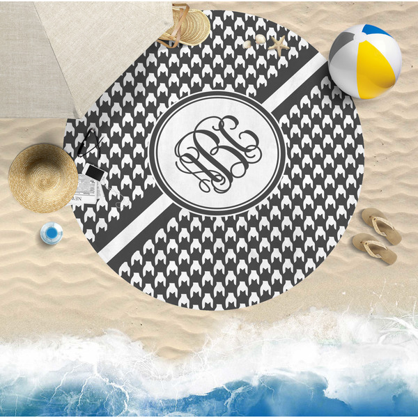 Houndstooth Round Beach Towel Lifestyle