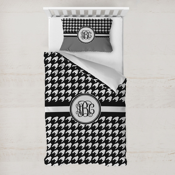 Custom Houndstooth Toddler Bedding Set - With Pillowcase (Personalized)