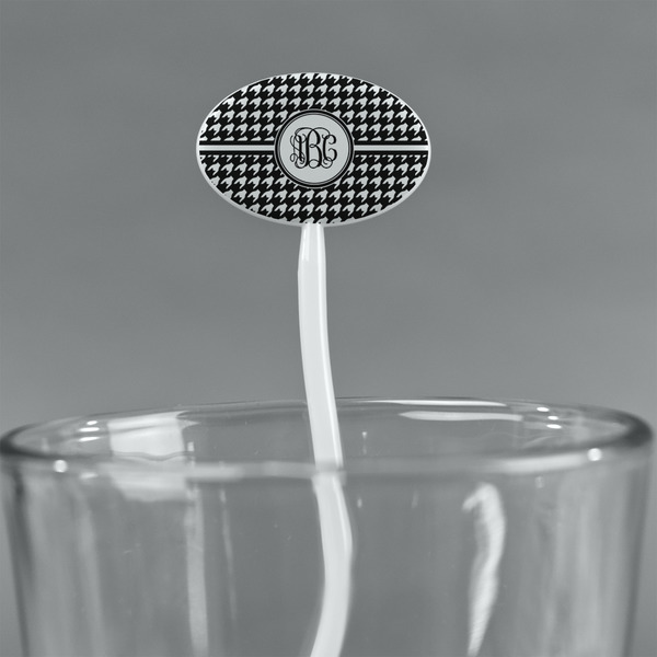Houndstooth White Plastic 7" Stir Stick - Oval - Main