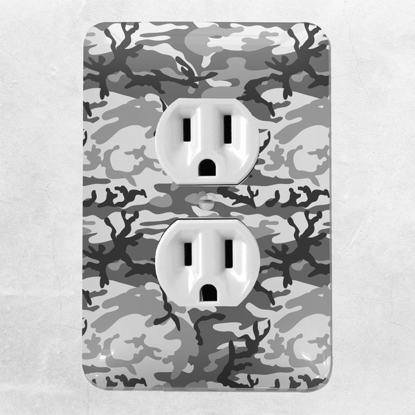 Camo Electric Outlet Plate - LIFESTYLE