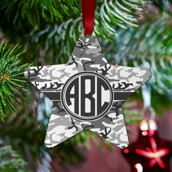 Camo Metal Star Ornament - Lifestyle