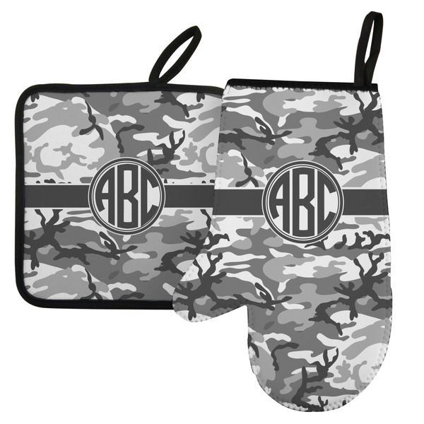 Custom Camo Left Oven Mitt & Pot Holder Set w/ Monogram