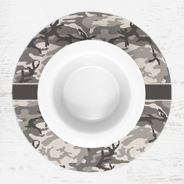 Camo Round Linen Placemats - LIFESTYLE (single)