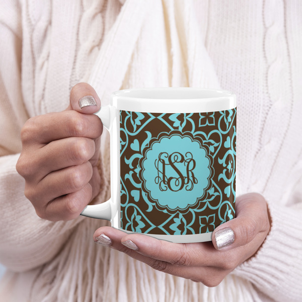 Floral 20oz Coffee Mug - LIFESTYLE