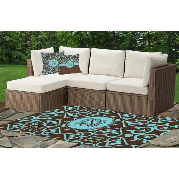 Floral Outdoor Mat & Cushions